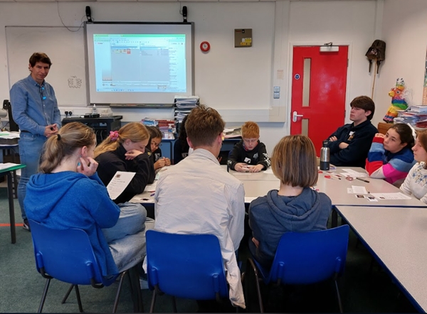 Magyar Iskola – Június - Első rész