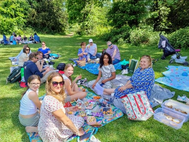 Magyar Iskola – Május