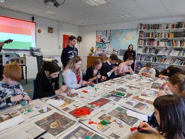 Magyar Iskola – Március