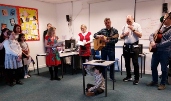 Magyar Iskola – Március