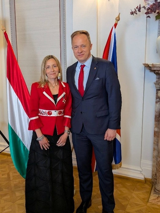 Magyar Iskola – Szeptember